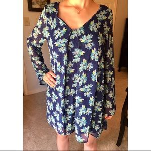 ♻️ Altar’d State Blue Floral Dress - DONATED